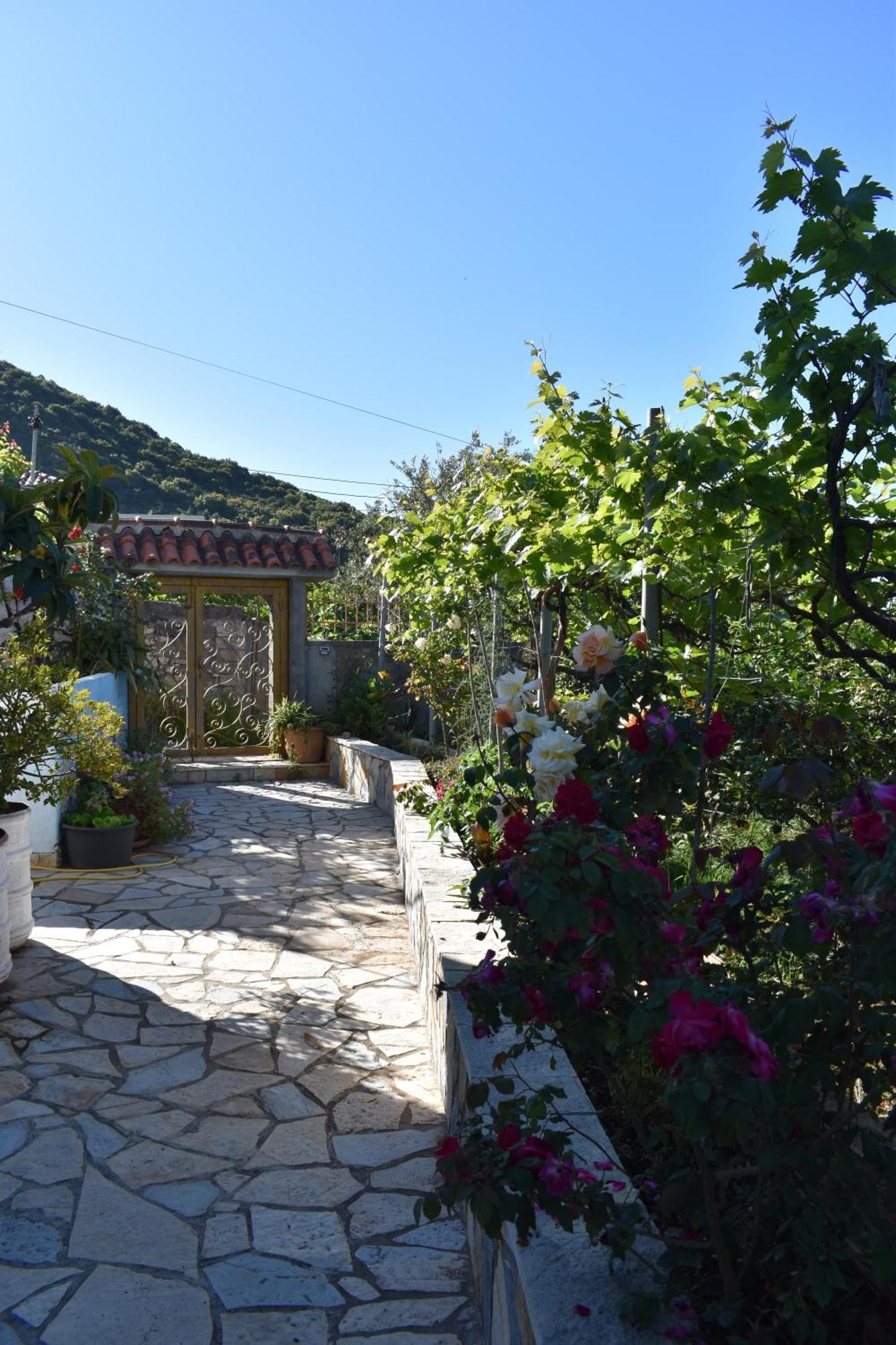 Seaview Dhërmi